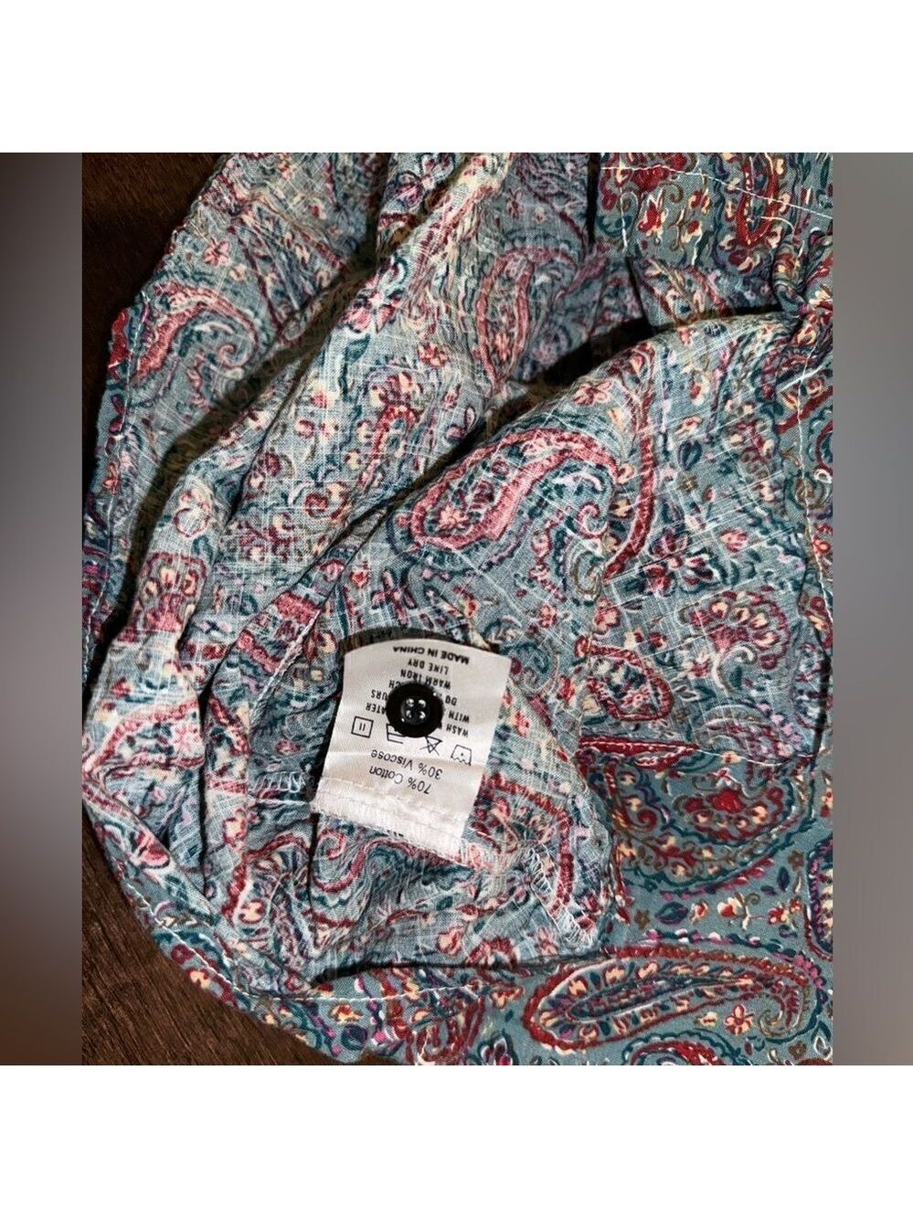 PAISLEY Button Up - Picture 6 of 6